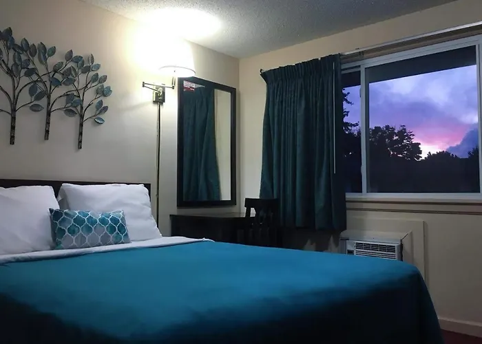 Golf hotel: Swiss Cottage Inn
